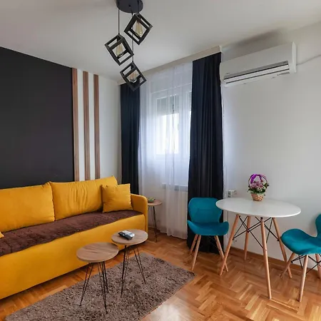 Apartment Maus M