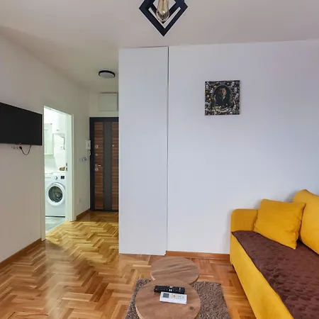 Maus M Apartment Belgrade